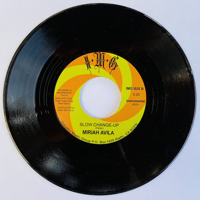 Miriah Avila – Slow Change Up
