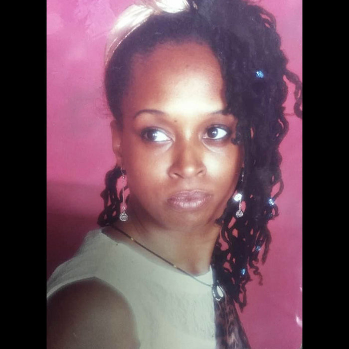 Aisha – Give a Little Love